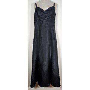 J Rose Size 8 Dress Black Satiny Taffeta Empire Waist with Bow Party Prom Formal